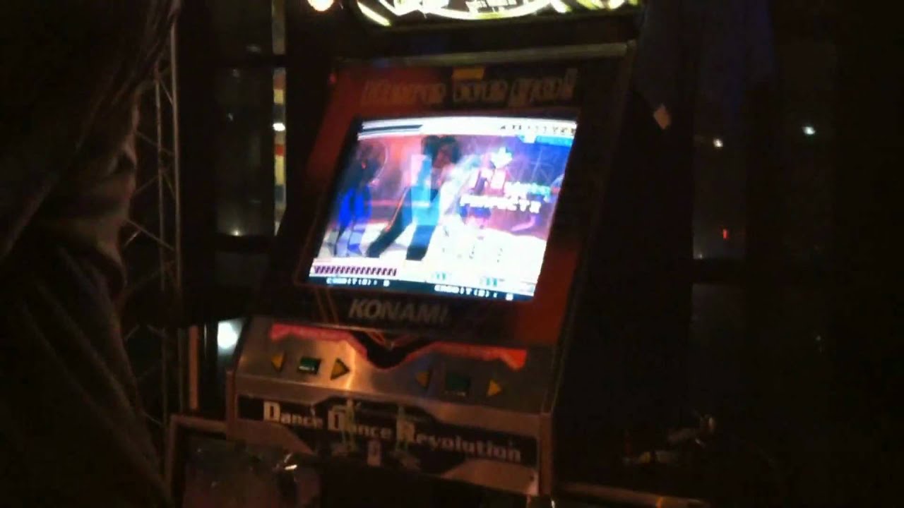 Kon - One More Extra Stage (Dance Dance Revolution - Oni) on DDR EXTREME (Arcade, Japan)