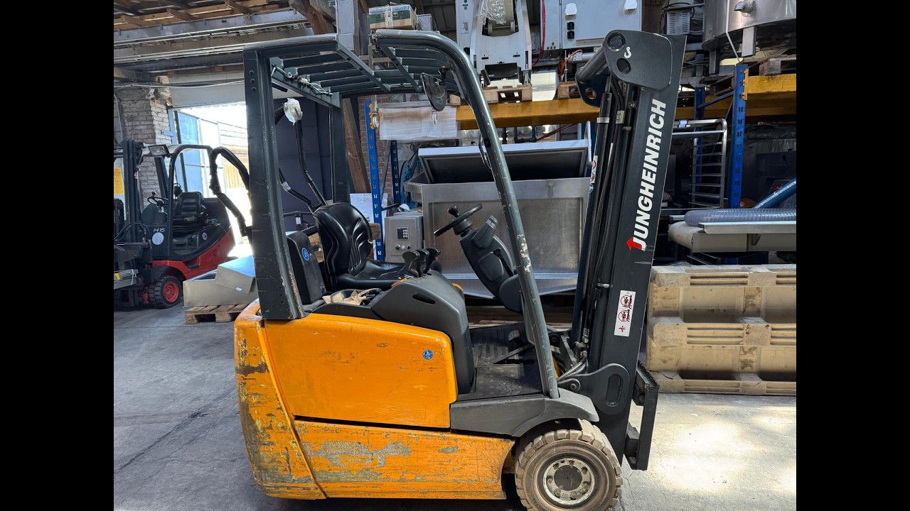 2087-392: Jungheinrich electric forklift