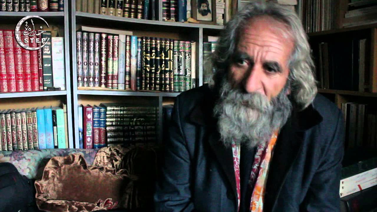 خطوة || عبد المقصد الحسيني , شاعر كردي ضاقت به سبل العيش