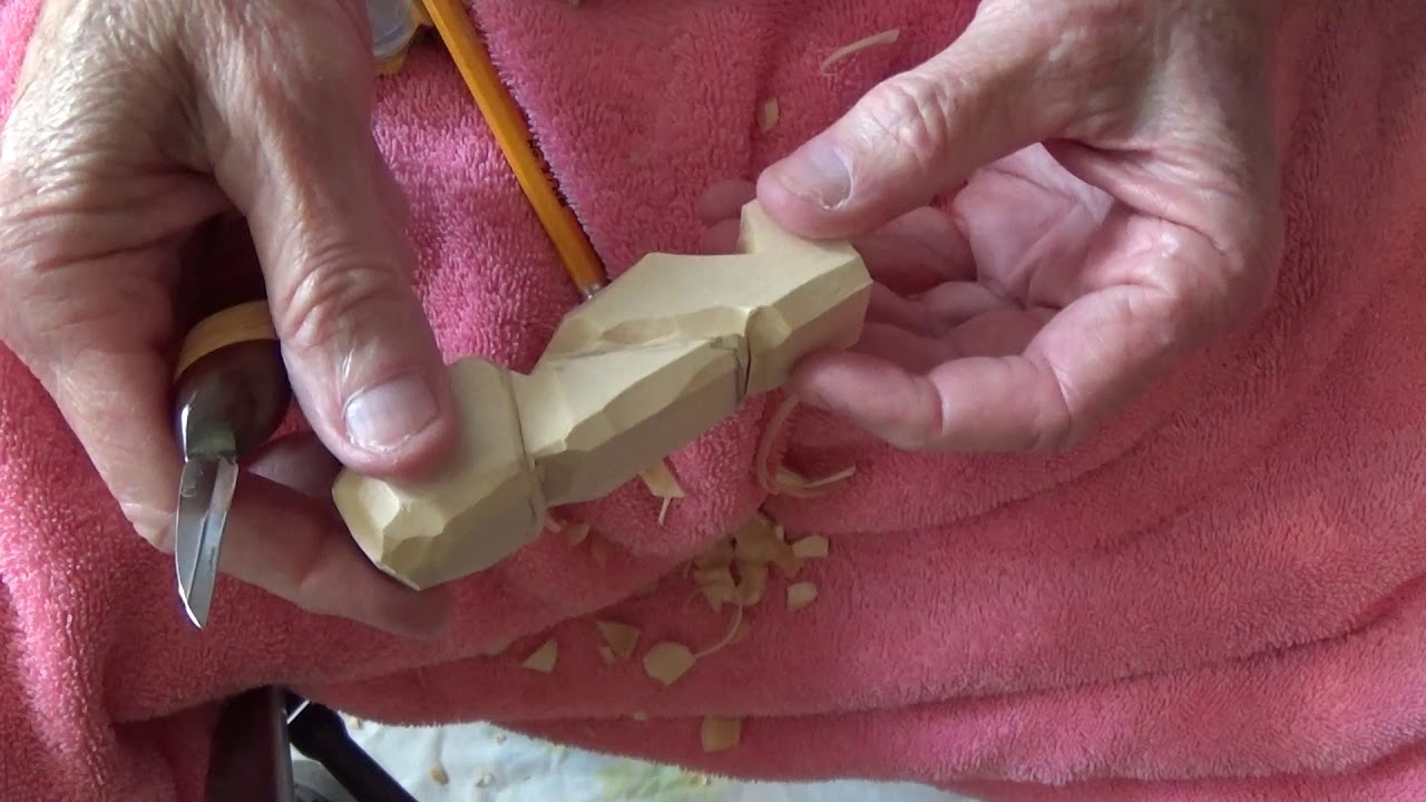 Whittling a Figure With A 1 Inch Block Of Wood  Part 1