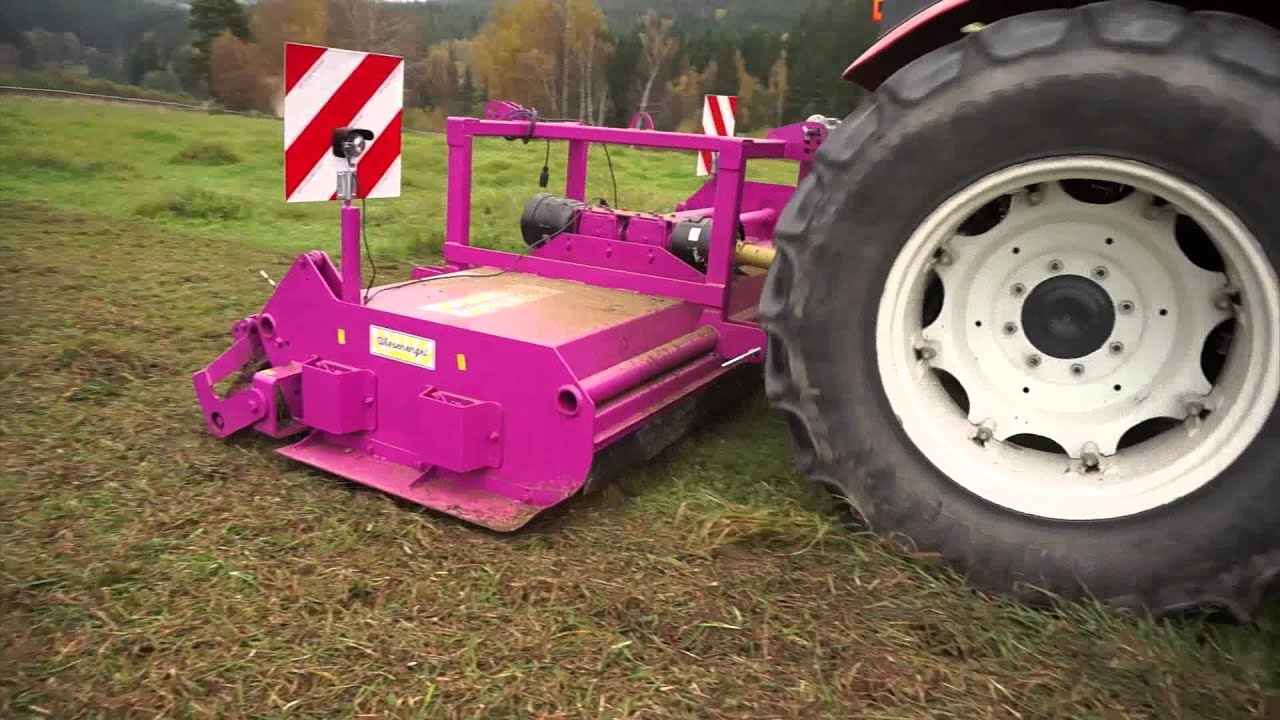 Wiesenengel bei der Weidepflege und beim Mulchen