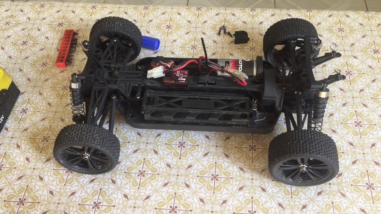 Desmontando auto modelo Himoto Tanto 1/10