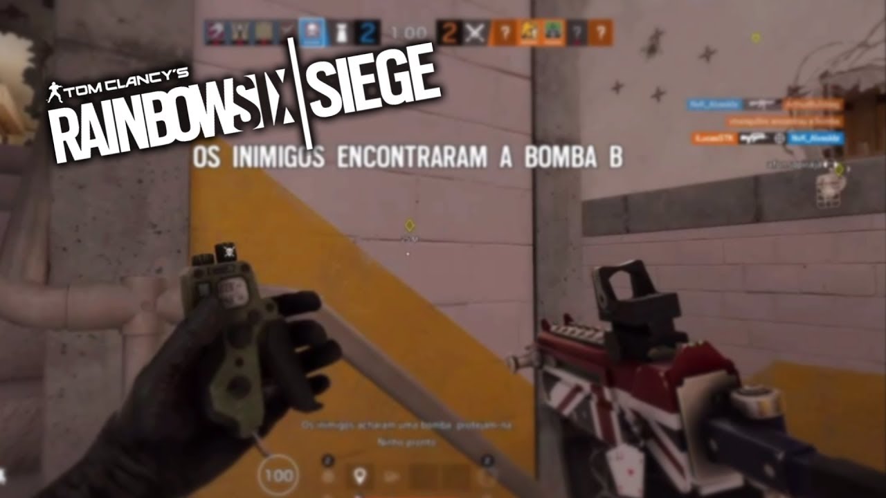 PS4 Clutch Master?! - Rainbow Six Siege Highlights