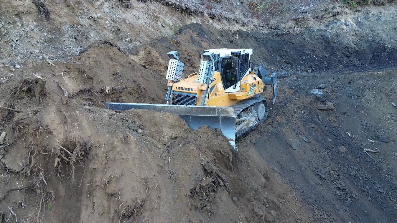 Liebherr 746 Dozer İle Yeni Yol Çalışması 18