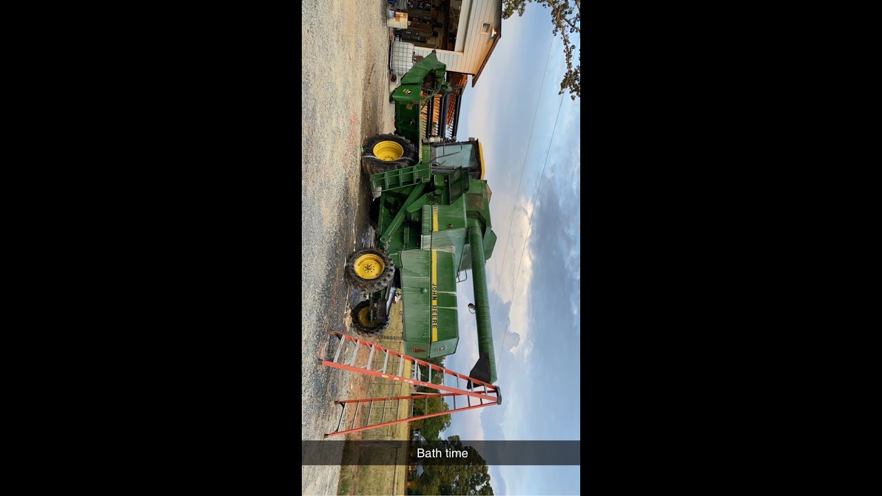 Preparing a John Deere 6620 Combine for Wheat Harvest