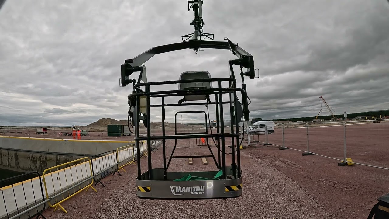 Manitou MRT 2660 (ROTO) 360° and 3D Man Basket