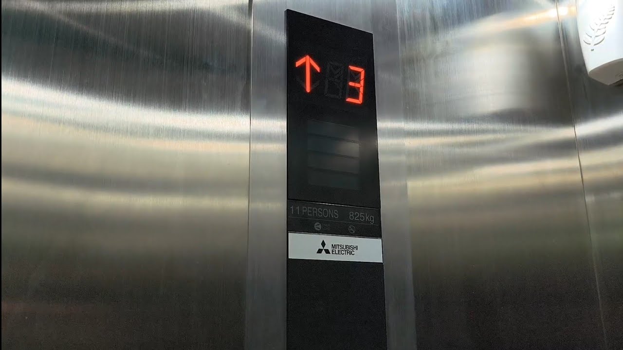 LIFT MITSUBISHI NEXIEZ DI GEDUNG LTC FBSB UNY, YOGYAKARTA 