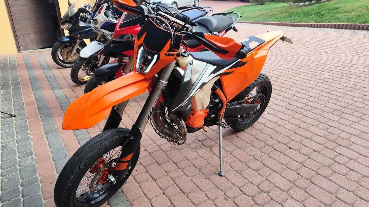 KTM SXF 450 rozbiórka góry silnika, brak zgody na naprawę, odebrany w kartonie.