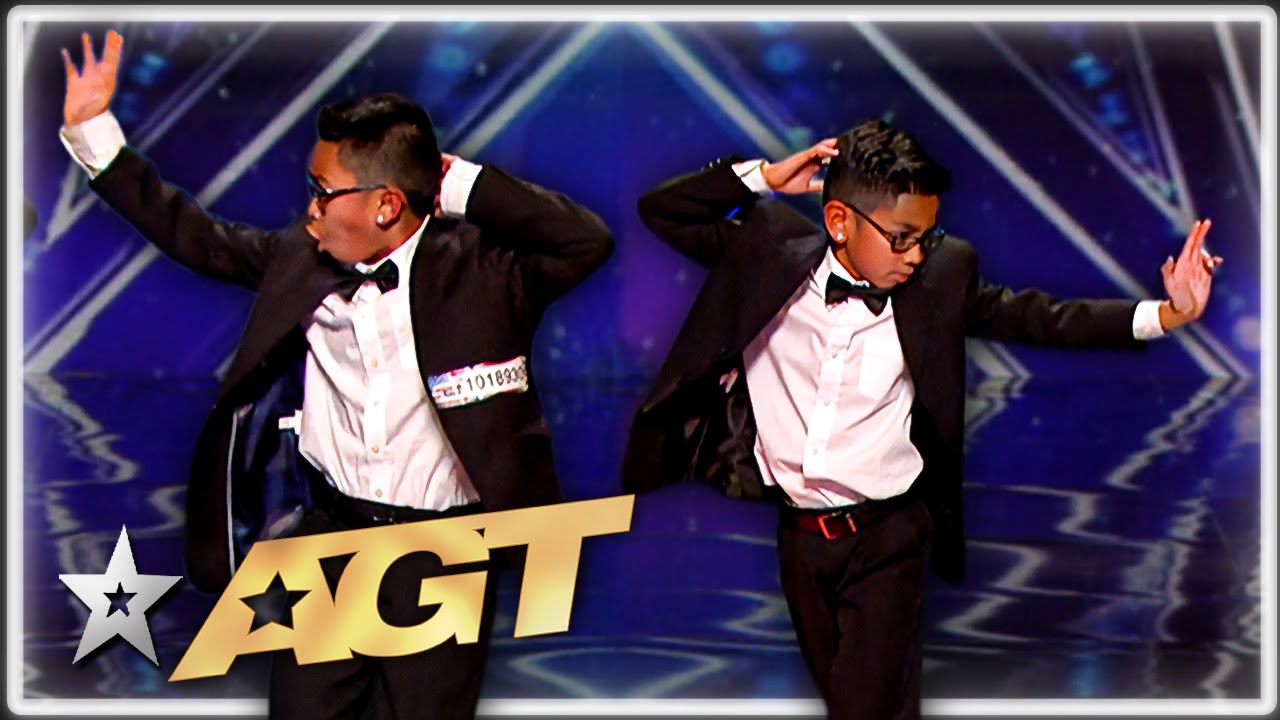 Dancing Brothers 