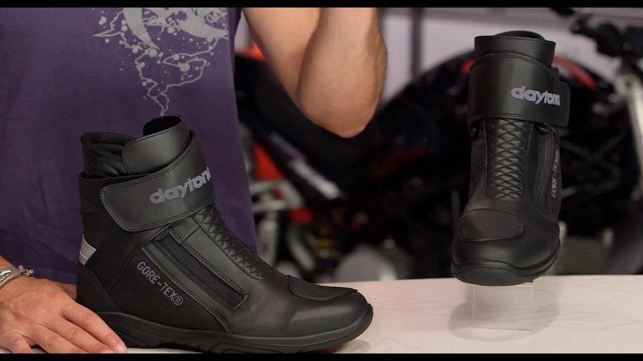 Daytona Arrow Sport GTX Boots Review at RevZilla.com