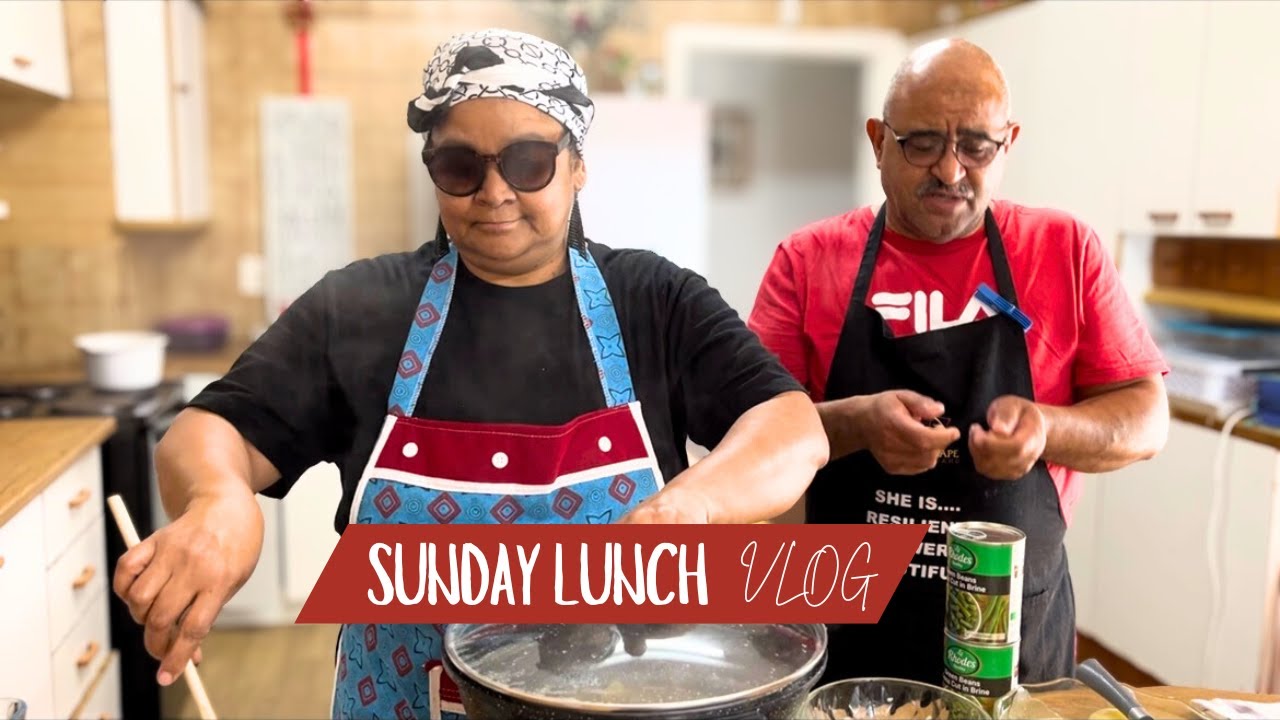 Sunday Lunch Vlog:  Cooking with MammaBear & PappaBear | Goldair Electric Cooker Review