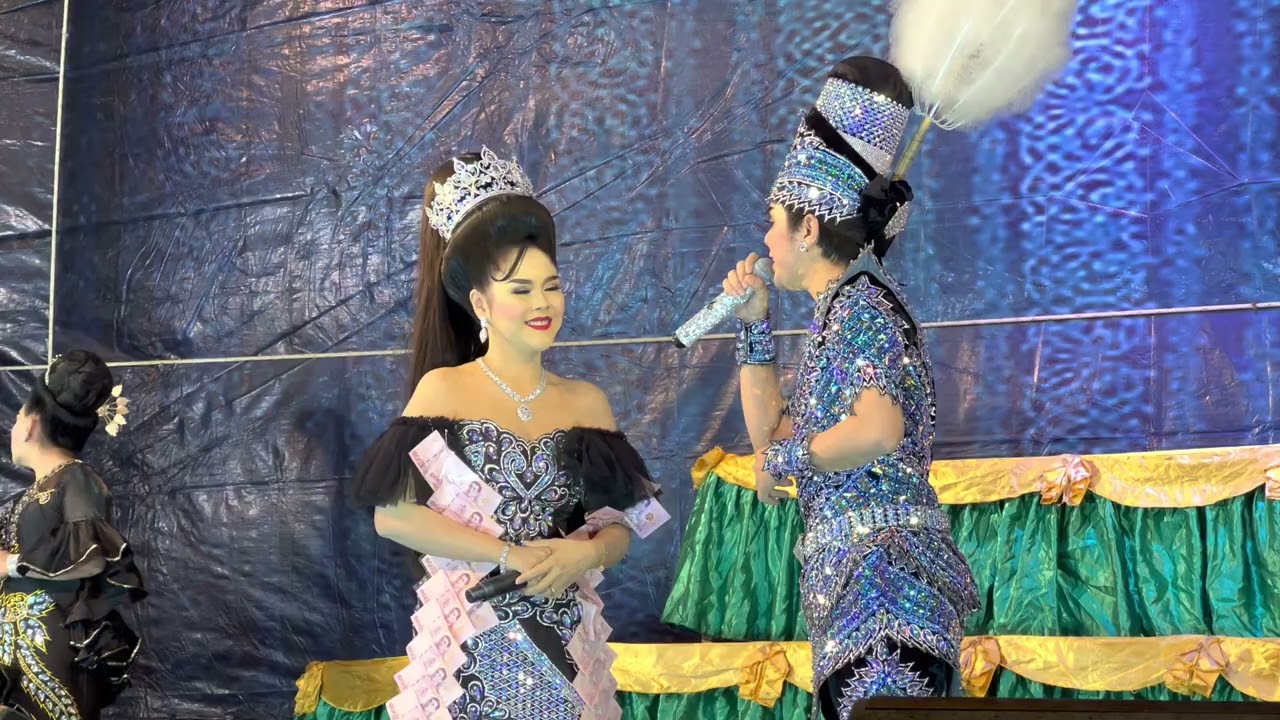 เกี้ยวนพรัตน์ ไม้หอม & แอม ปริญญา 16.10.65 วัดตระพัง