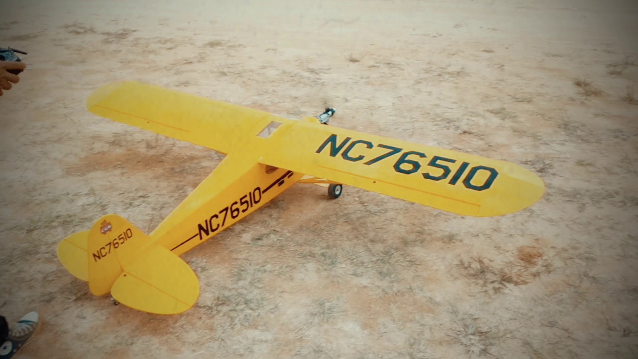 Saito FG30 Petrol 30cc 4 Stroke with Piper CUB Maiden Flight