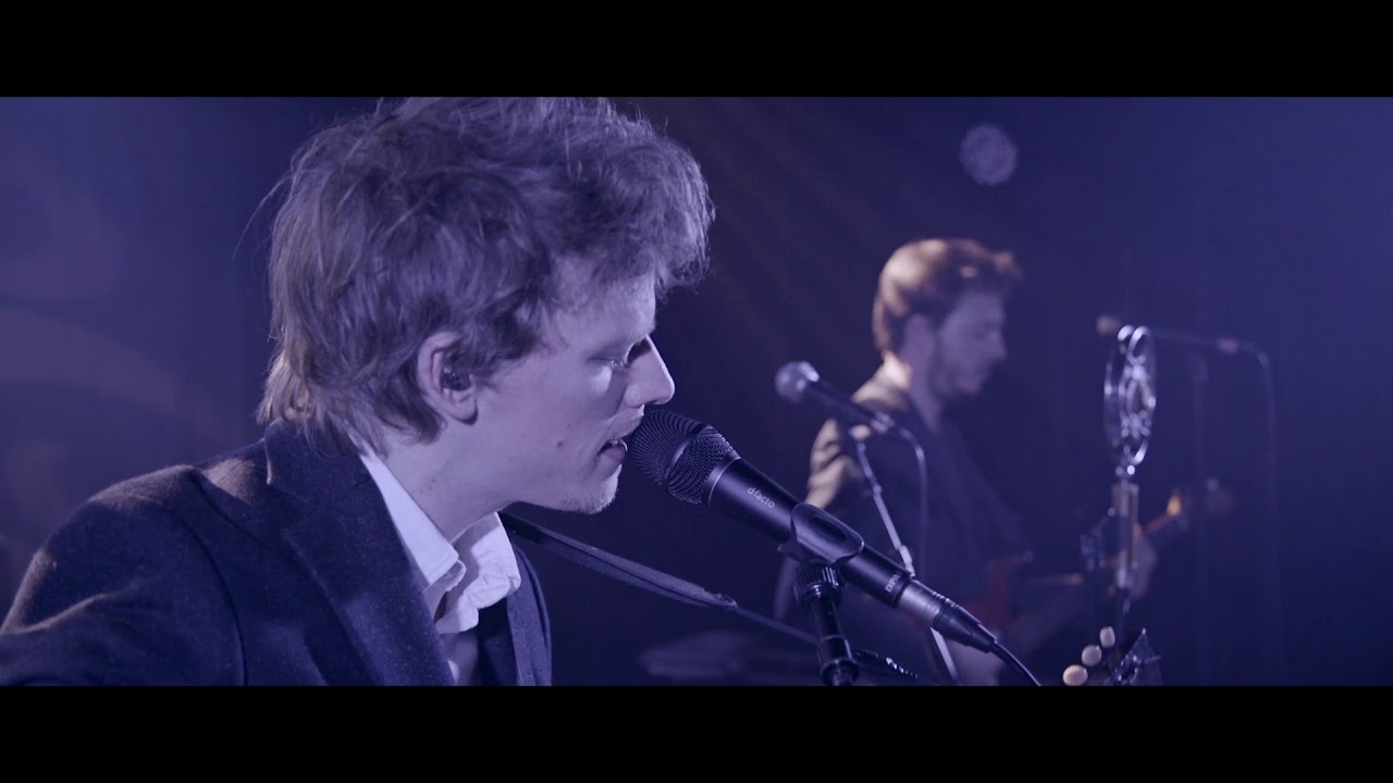 Douglas Firs - Judy (live in AB Brussels)