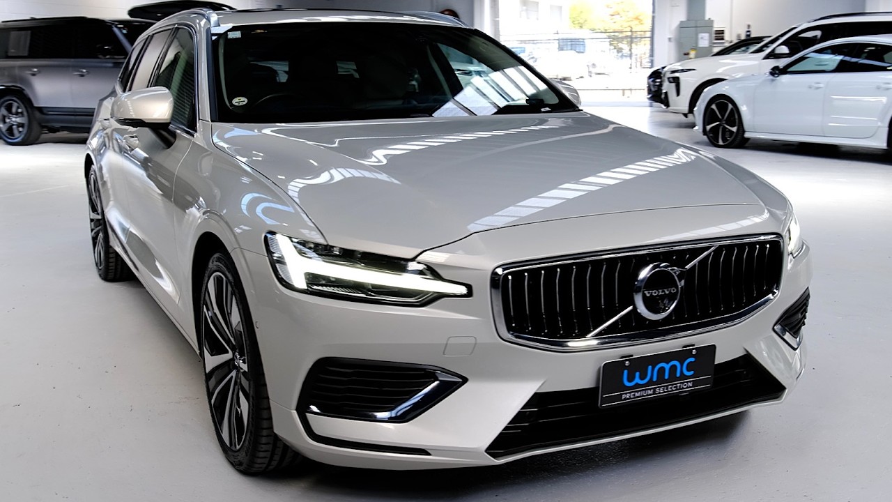 2022 Volvo V60 T6 AWD Recharge 'Inscription'
