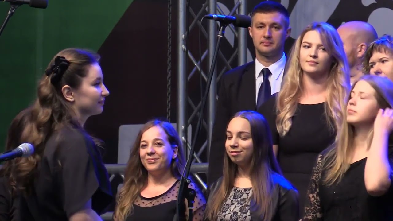 Marosvásárhelyi B gyülekezet ifjúsági kórusa - Isten nélkül
