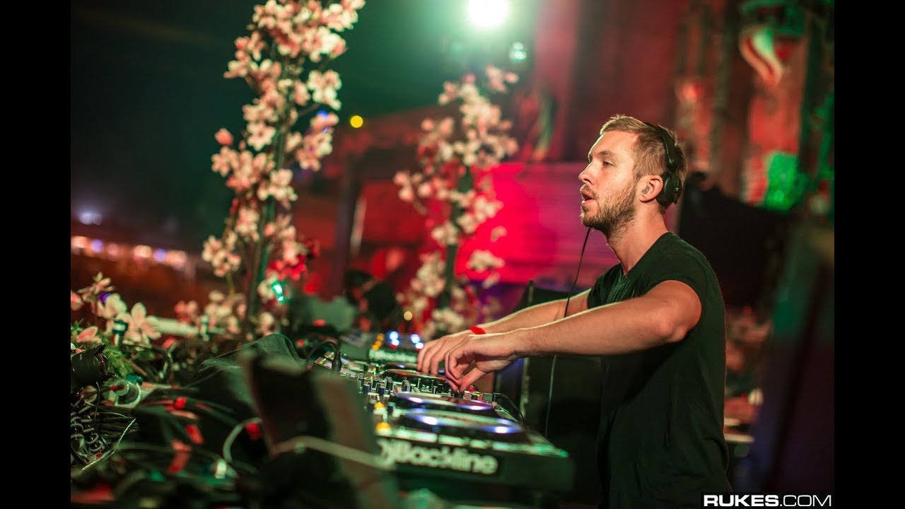 Calvin Harris Live at TomorrowWorld 2013
