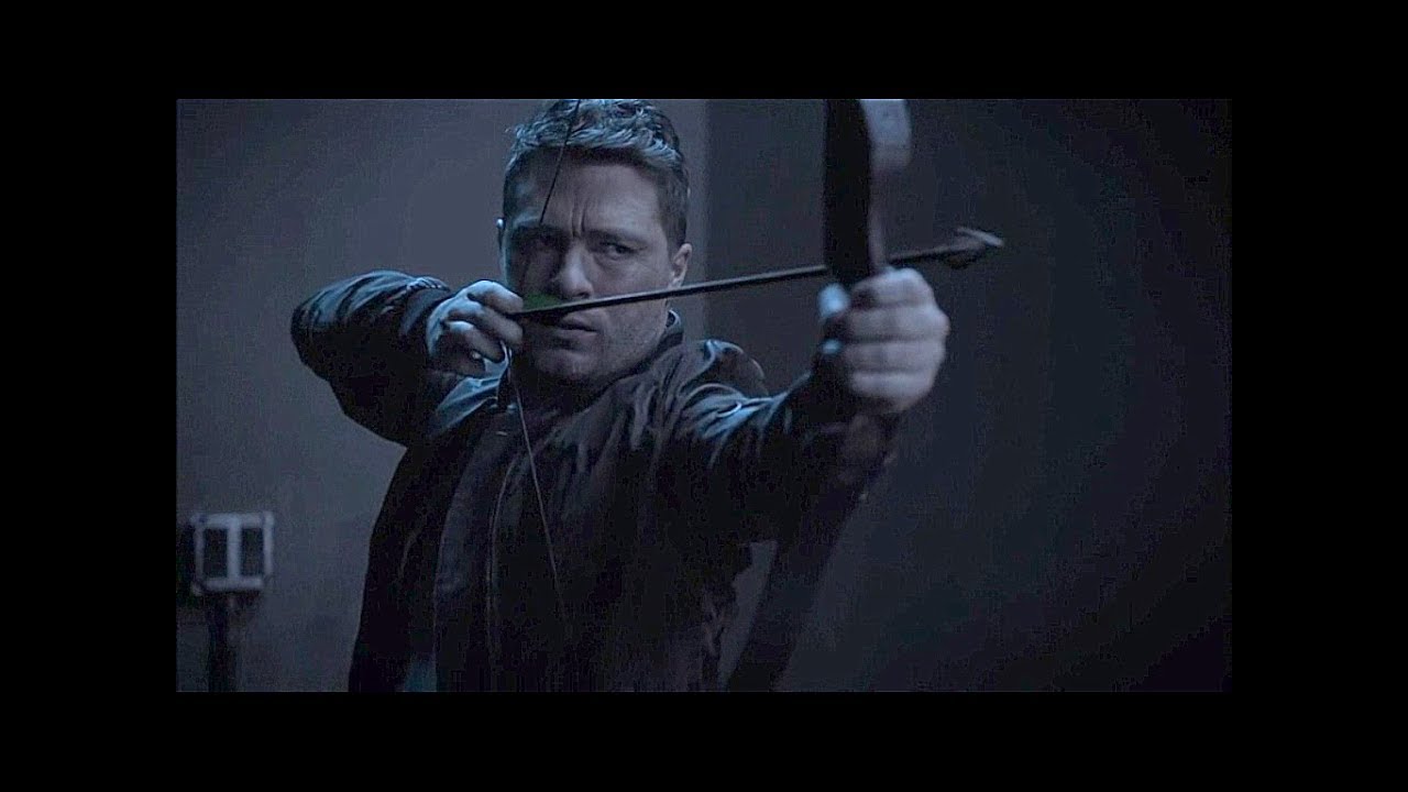 Roy supera el sistema de defensa de Felicity (flashforward #7) - William, Dinah, Zoe - ARROW 7X06
