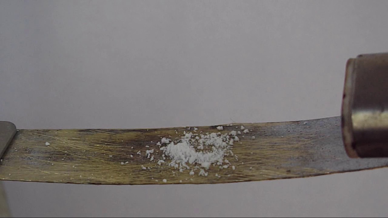 Lithium azide decomposition / Разложение азида лития