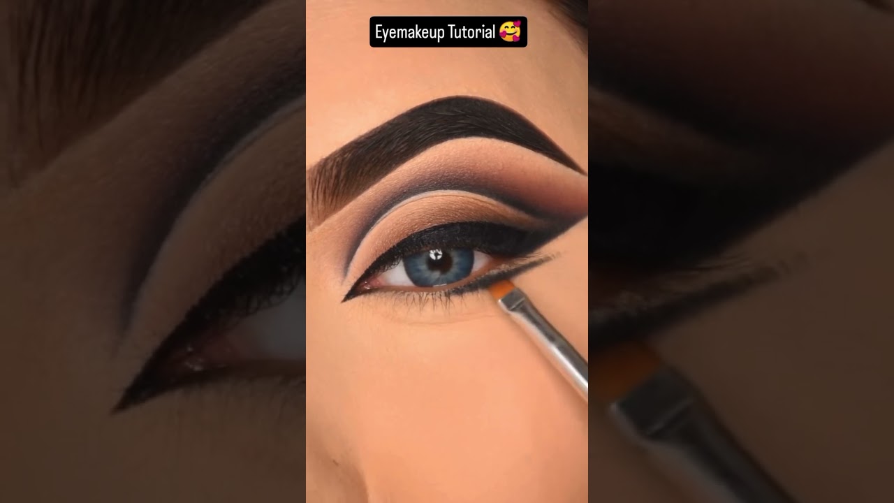 Dramatic eye makeup 😍❤️ #ytshorts #shorts #youtubeshorts #makeup #dramatic