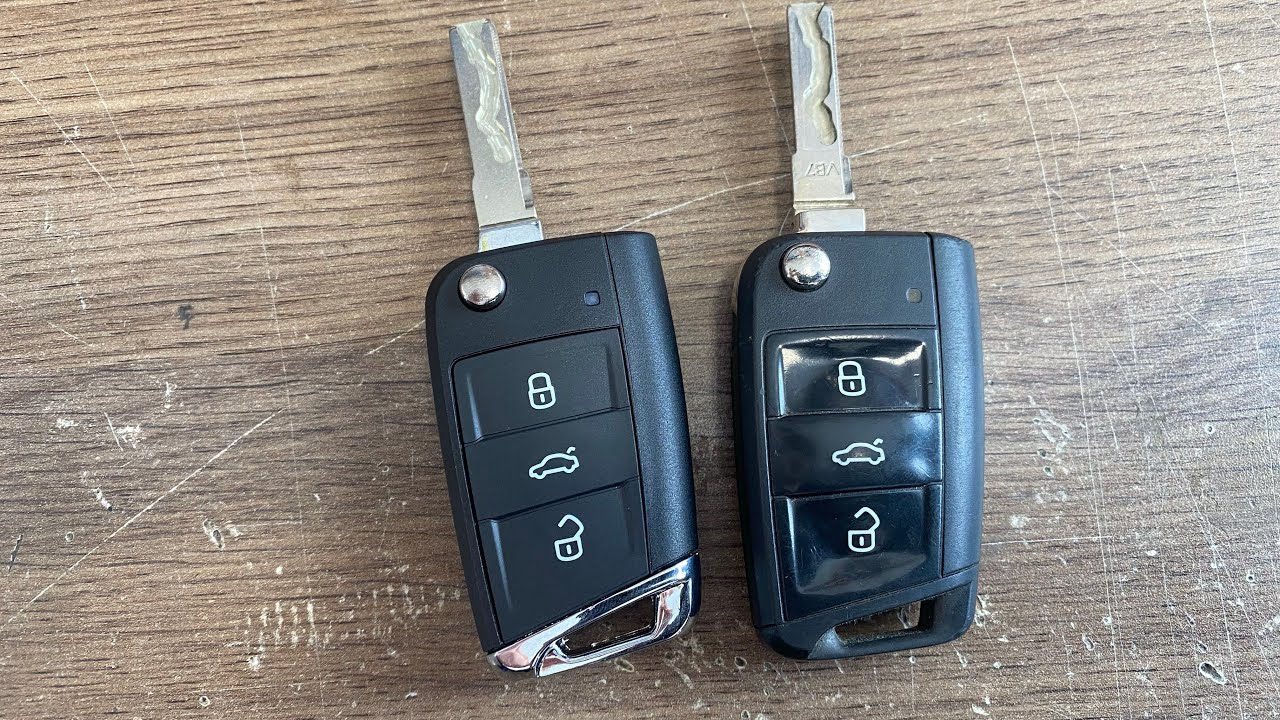 Hogyan cserélj Skoda Octavia autókulcsban elemet ? How to change Skoda MQB key battery ?