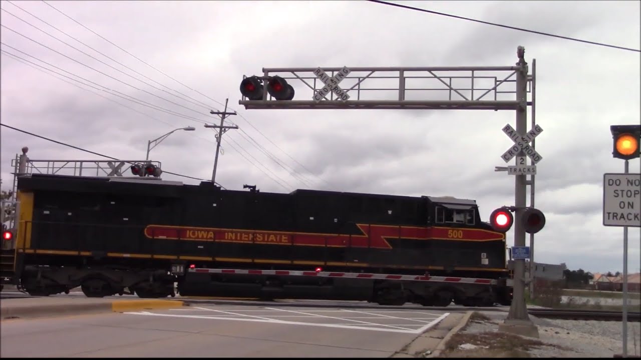 Railroad Crossings of the Metra Rock Island District Volume 2