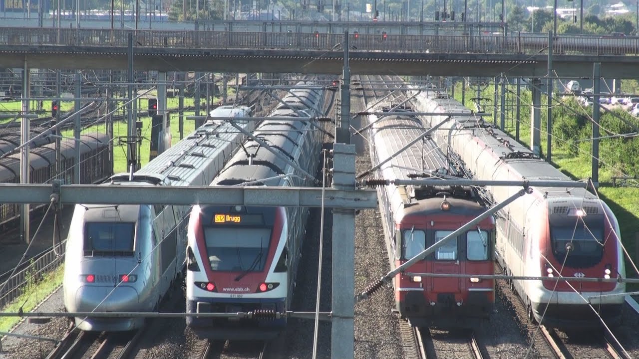 Fantastic Swiss Rail - Mainline In Switzerland - Zug, trainfart, train