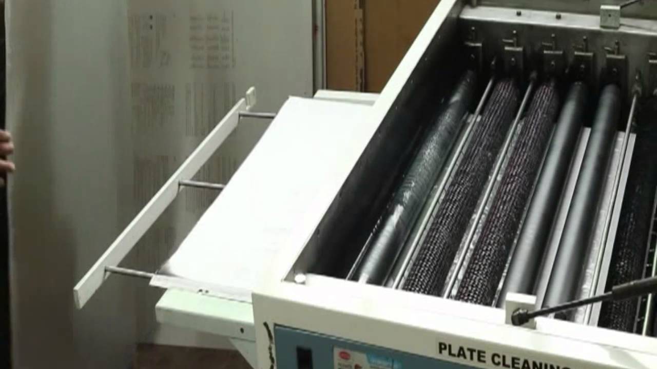 Offset Plate Cleaning Machine