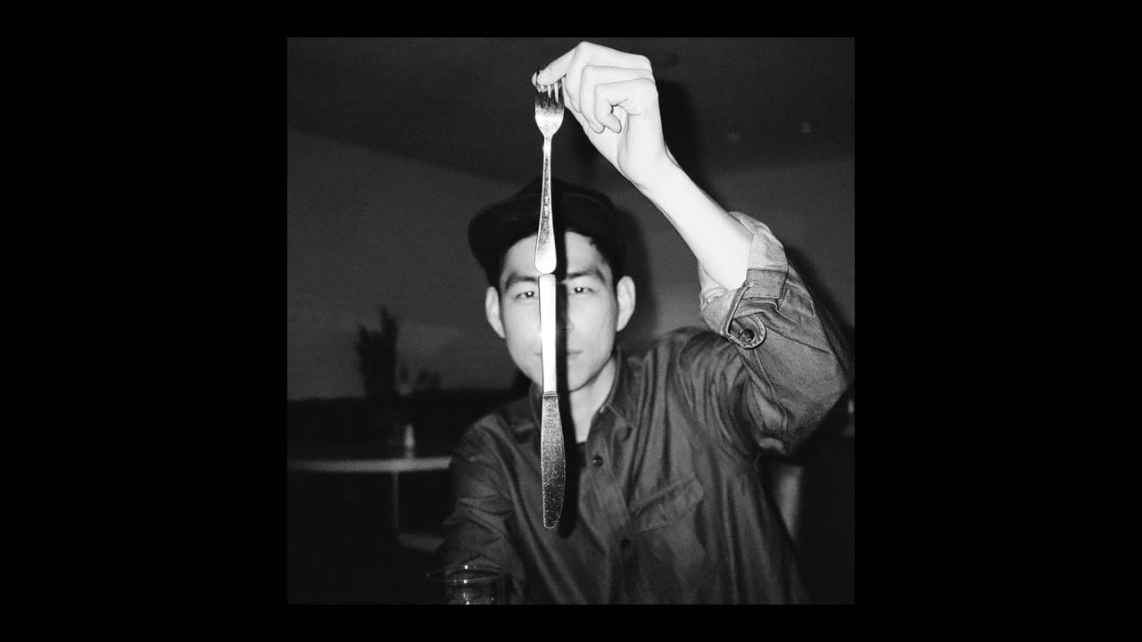 Nosaj Thing - Don't Mind Me feat. Whoarei