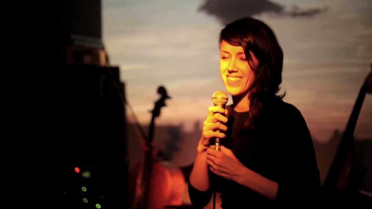 Graciela Maria & Sneaky - Underwater (live at Panke, Berlin)