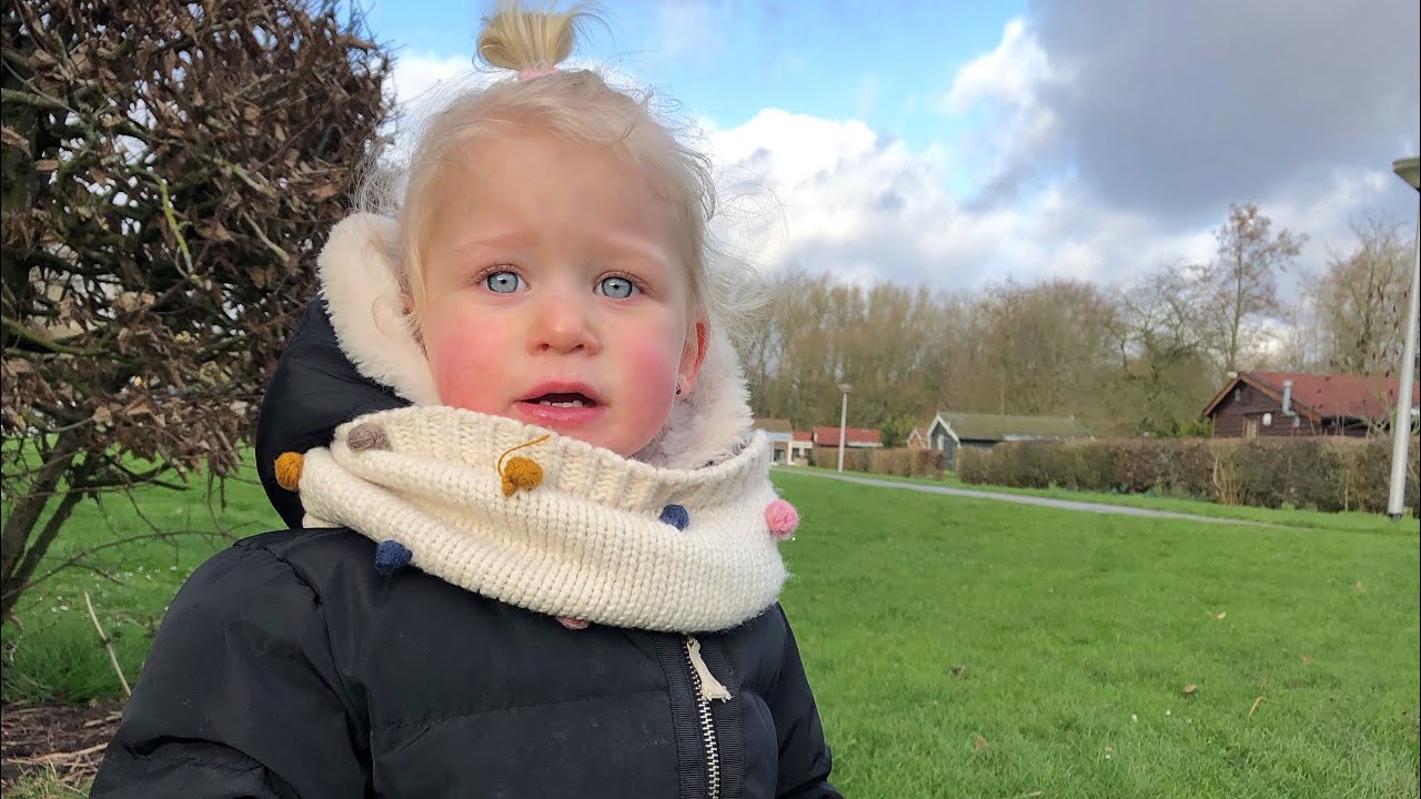 WEEKVLOG 3 || ROOMTOUR LELYSTAD || EPILEPSIE? || VAJÈN ZIEKJES