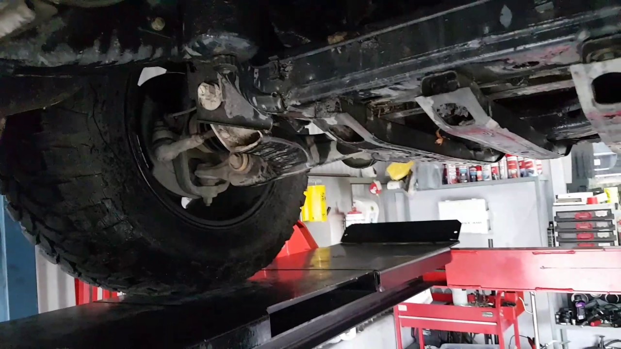 Фильтр дизельного топлива VW Amarok.