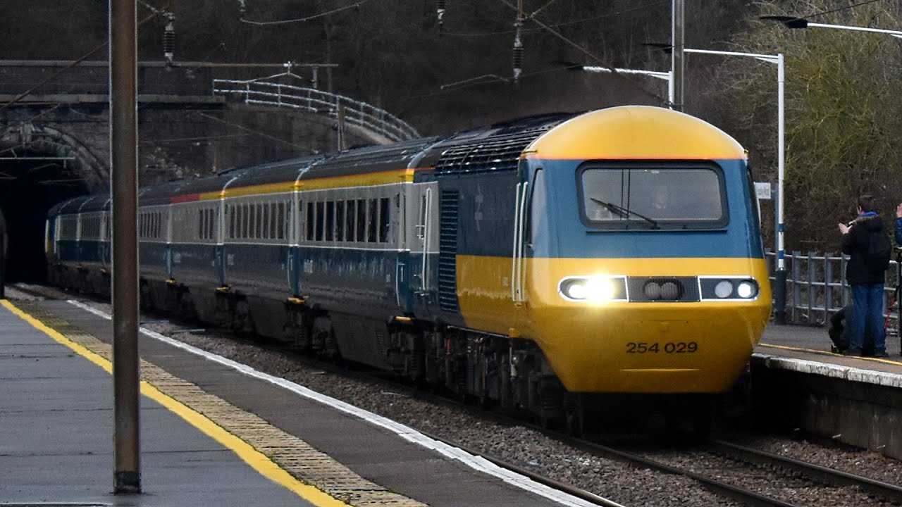 LNER Class 43 Farewell - Lets go round again | The final HST out of London Kings Cross - 21.12.19