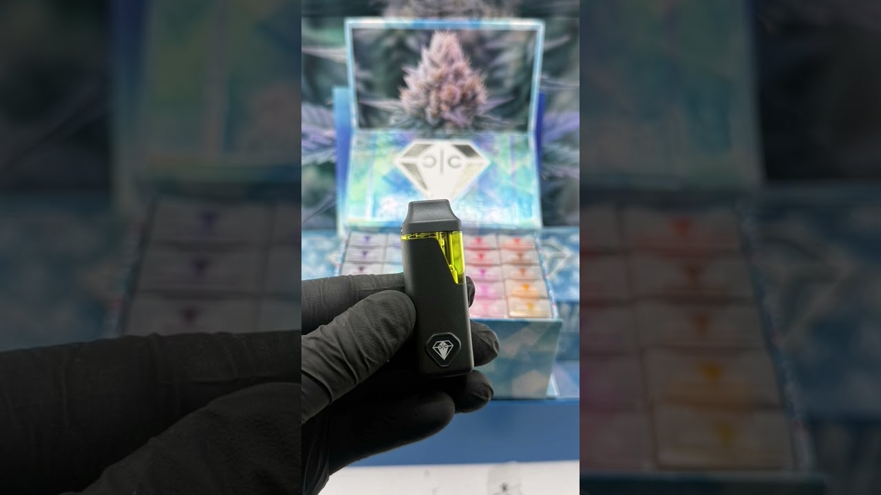Clean Carts 2G Liquid Diamonds + Live Resin Review | Milk N&rsquo; Cookies Indica | All-In-One Device