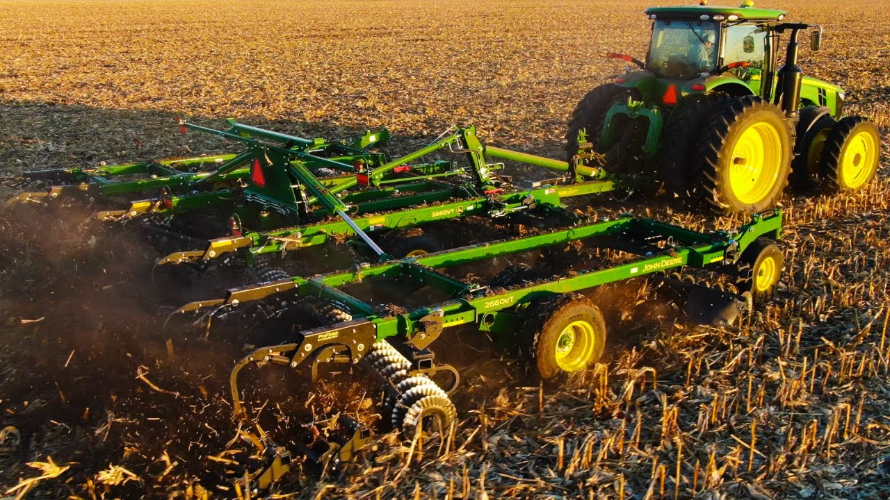 Tillage Meets Technology - The BRAND NEW John Deere 2660 VT In Action (Ep. 55)