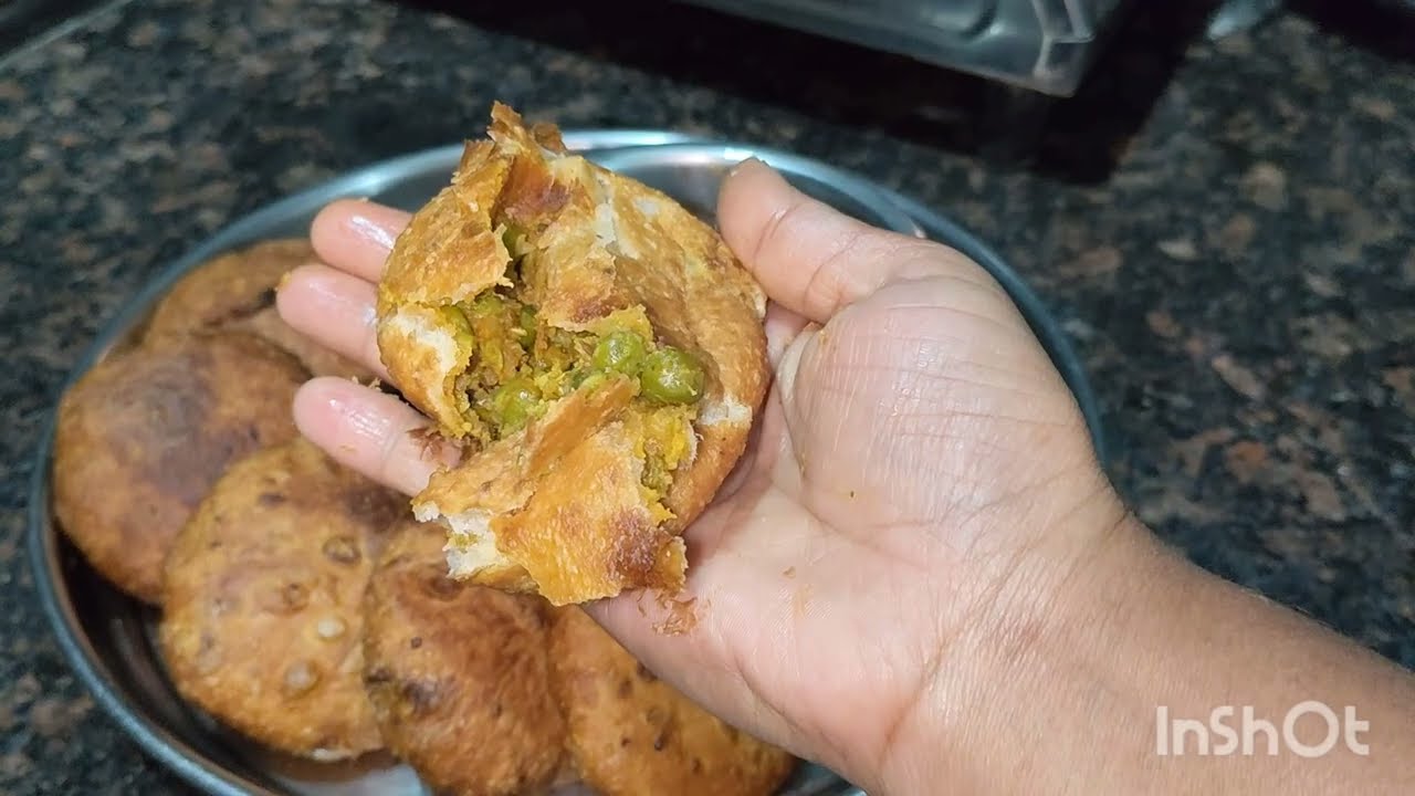 బటానితో చేసుకుని రుచికరమైన కచోరి