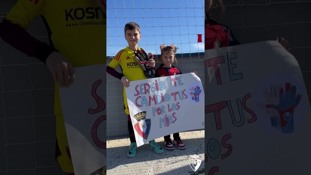 🧤🥰 Cuando vas a Tajonar y consigues los guantes de Sergio #osasuna #futbol