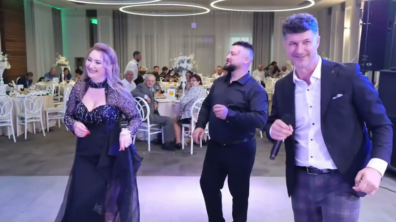 Valentin Aron- sus mireasa,pe balans!