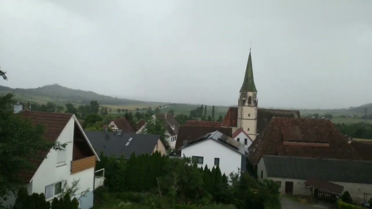 Gewitter mit Starkregen und kleinem Hagel am 24.6.22