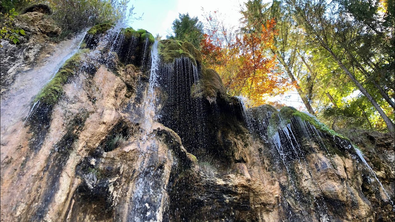Dealul cu melci, Cascada Pisoaia, Casa lui Avram Iancu