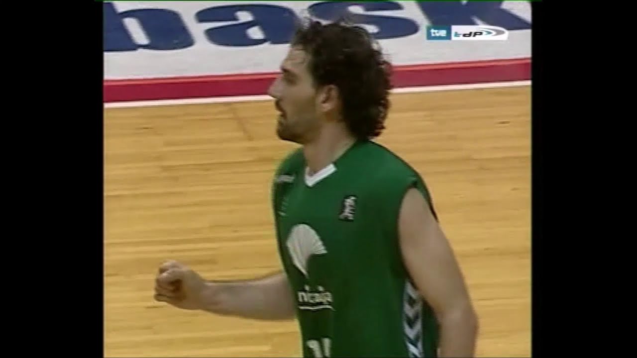 Jorge Garbajosa (3er partido final Liga ACB 2005-06. MVP de la final).