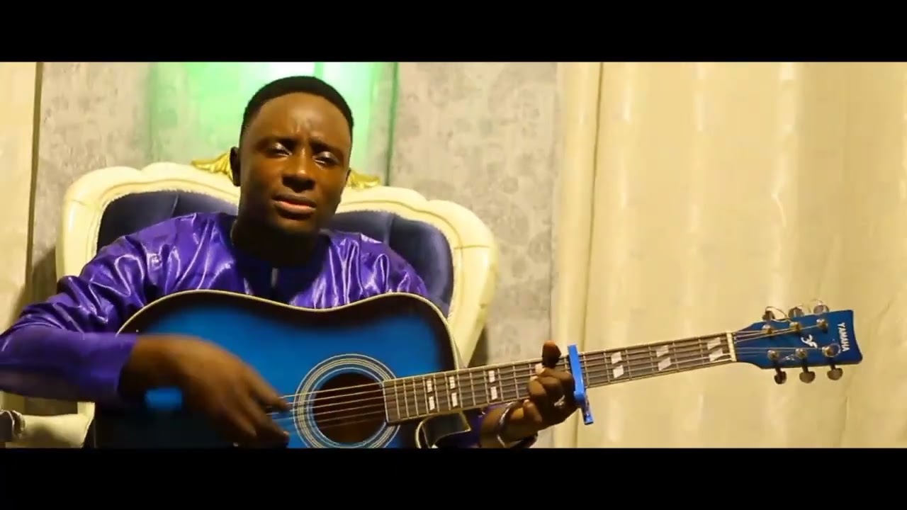 MC FLOW SOUMANA ABIDA HAIDRA (clip officiel)