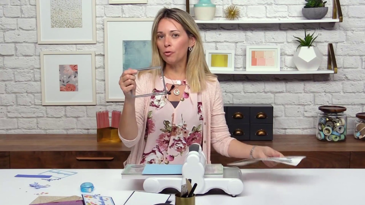 How to Create Horizontal Drop-Ins Cards with Stephanie Barnard | Sizzix