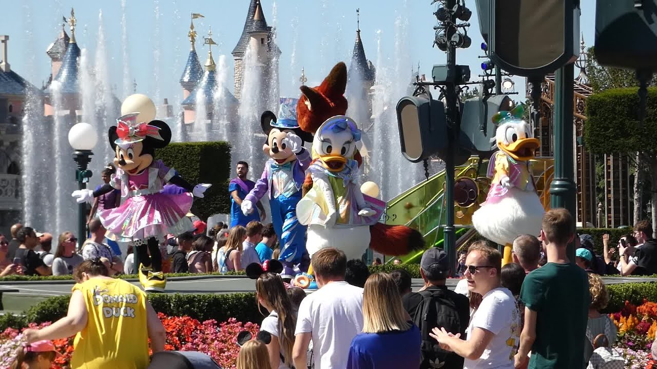 Disneyland Paris 2022 - La Parade 