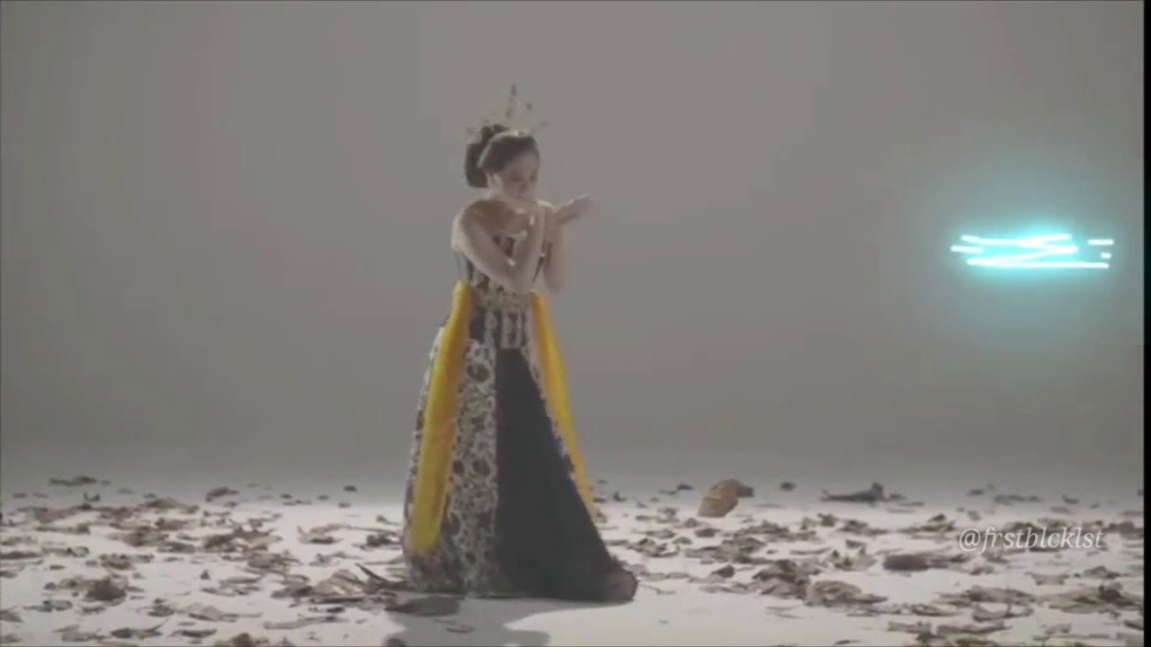 Lathi Traditional Dance (Weird Genius)