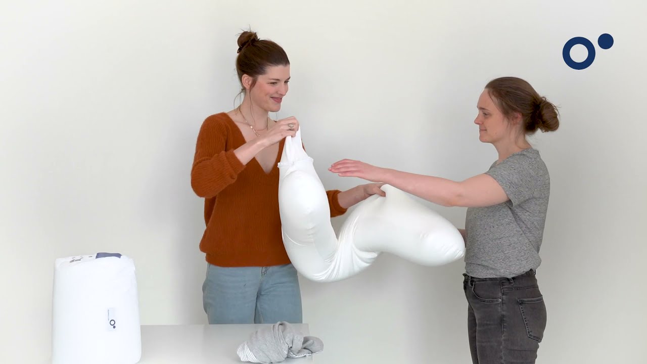 How to refill your pregnancy pillow - doomoo Buddy