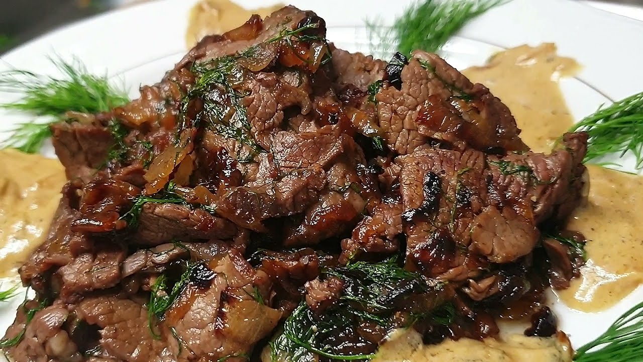 Этот аргентинский рецепт мясных закусок с луком и декольте из горячего и холодного мяса