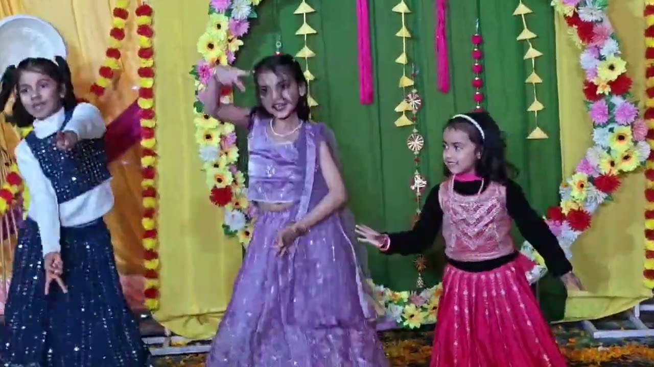 Shrart song#viralsong #varnikasingh 