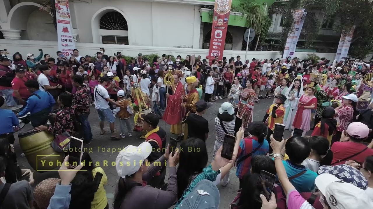 Prosesi Arak-Arakan Gotong Toapekong 12 Tahunan Kelenteng Boen Tek Bio 21 Sep 2024, Tangerang,Banten
