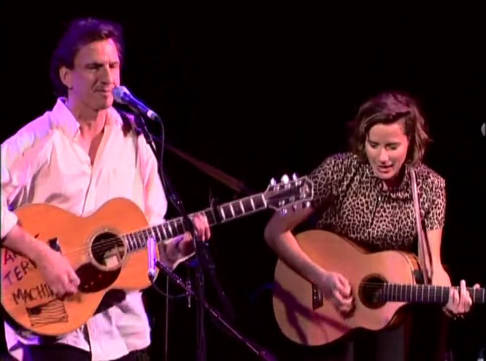 Ellis Paul - 3,000 Miles (live)
